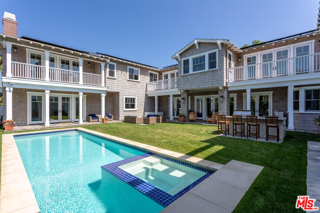 550 San Juan Ave