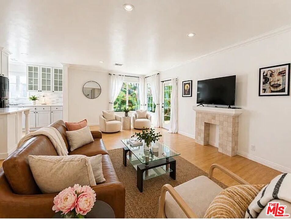 1033 20th St Unit: K