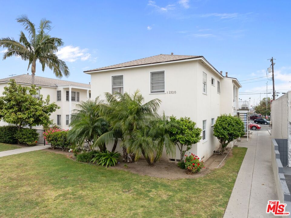12320 Washington Pl.