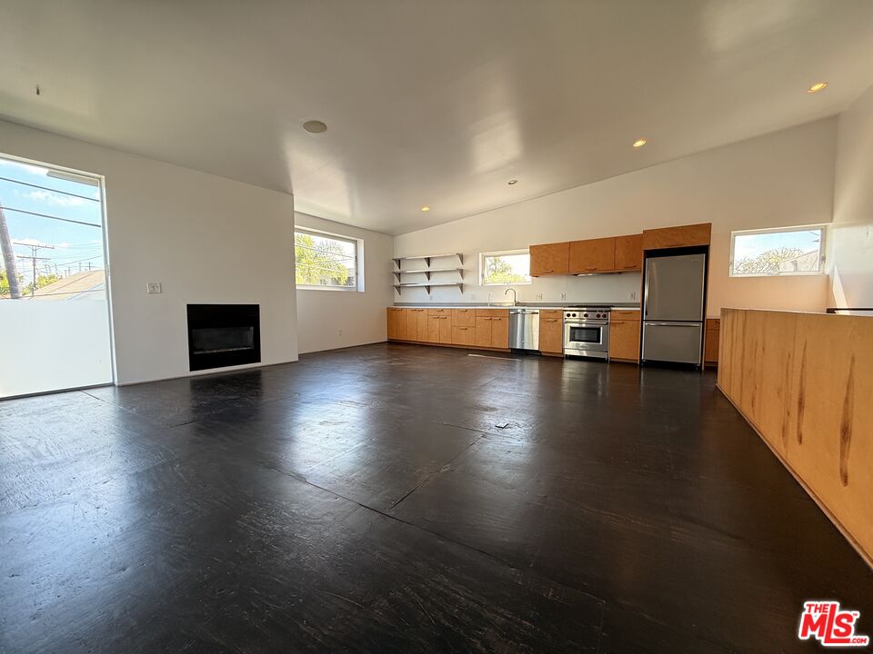 1505 Linden Ave