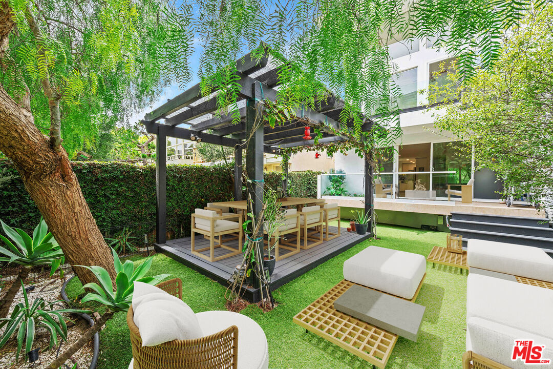Photo of 29 Yawl St, Marina Del Rey, CA 90292
