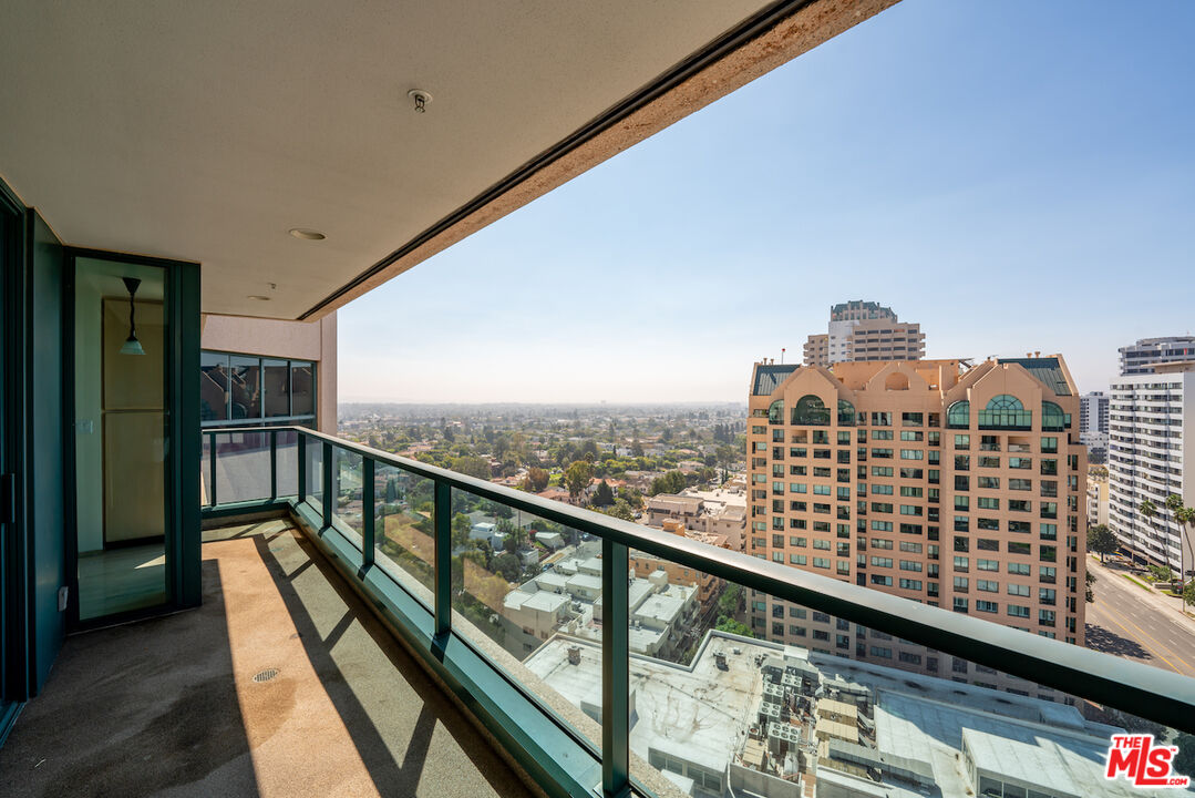 10490 Wilshire Blvd Unit: 1402