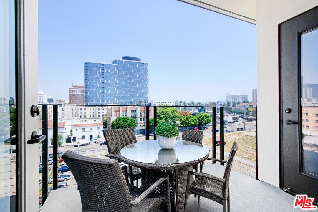 2847 Leeward Ave Unit: 603