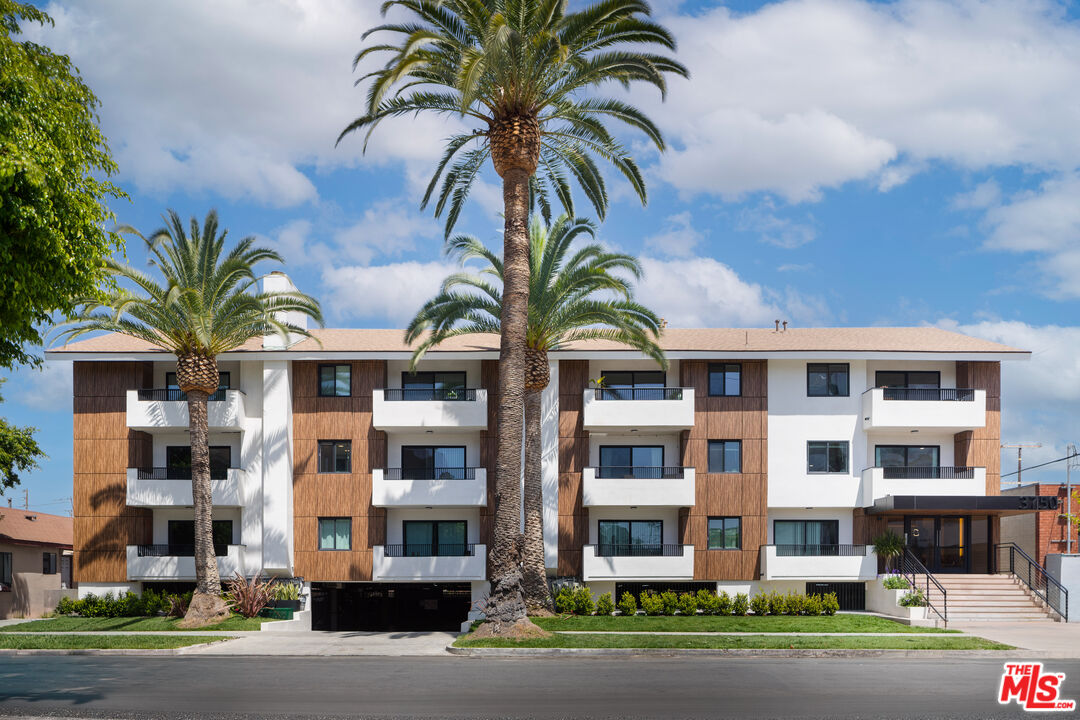 3750 Glendon Ave Unit: 35
