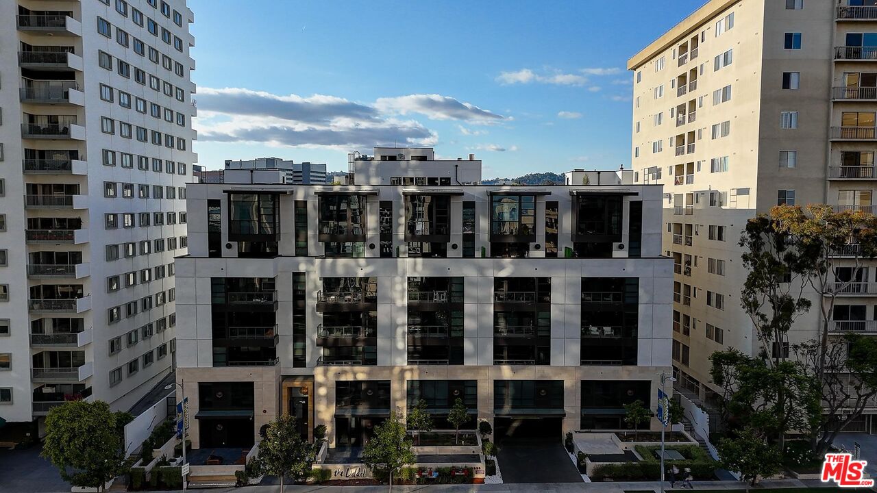 Photo of 10777 Wilshire Blvd, Los Angeles, CA 90024