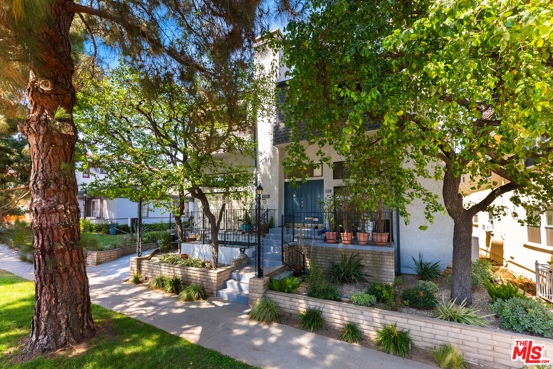 1013 16th St Unit: 104