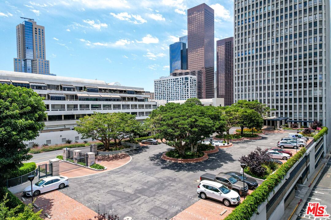 Photo of 800 W 1st St, Los Angeles, CA 90012