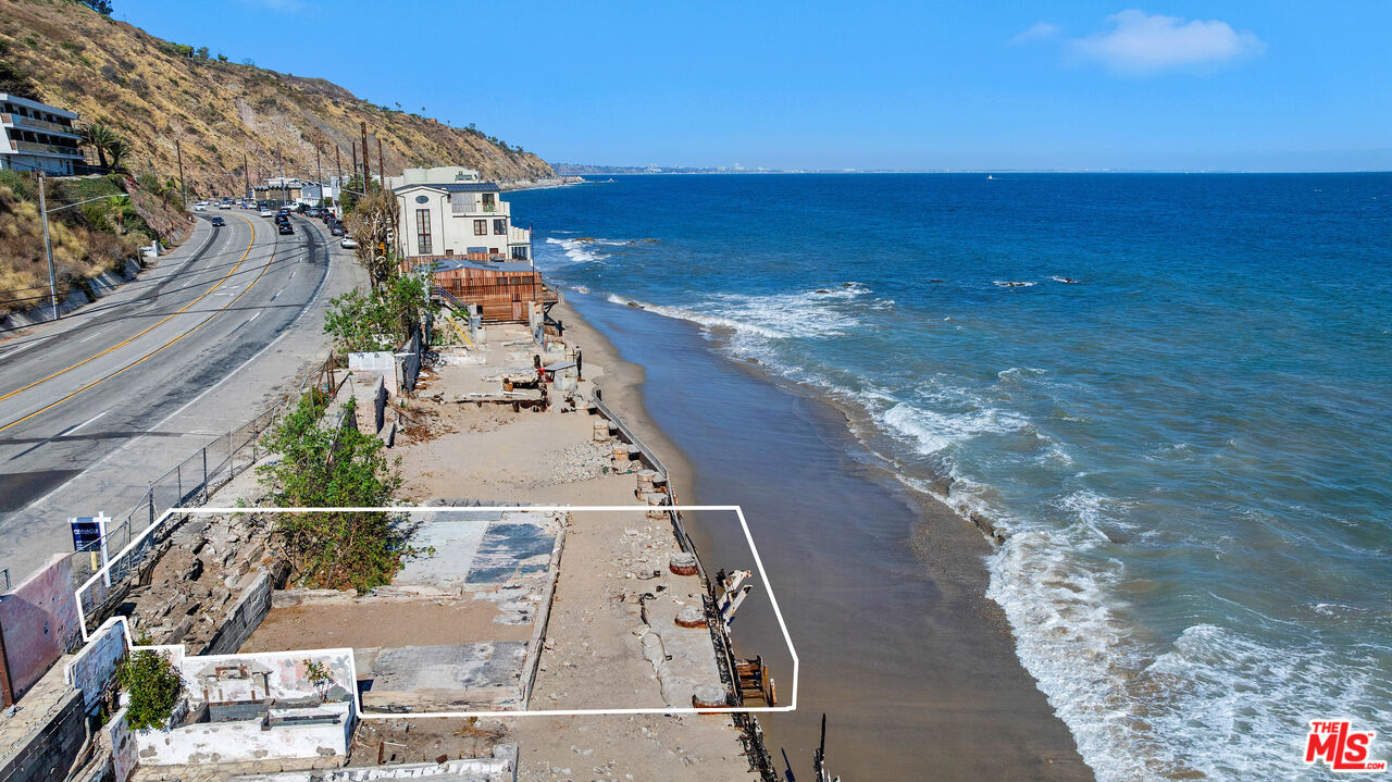 20812 Pacific Coast Hwy