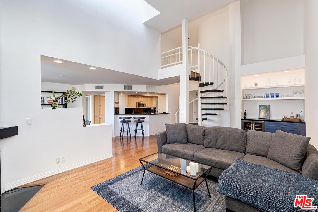 10608 Wilkins Ave Unit: 303