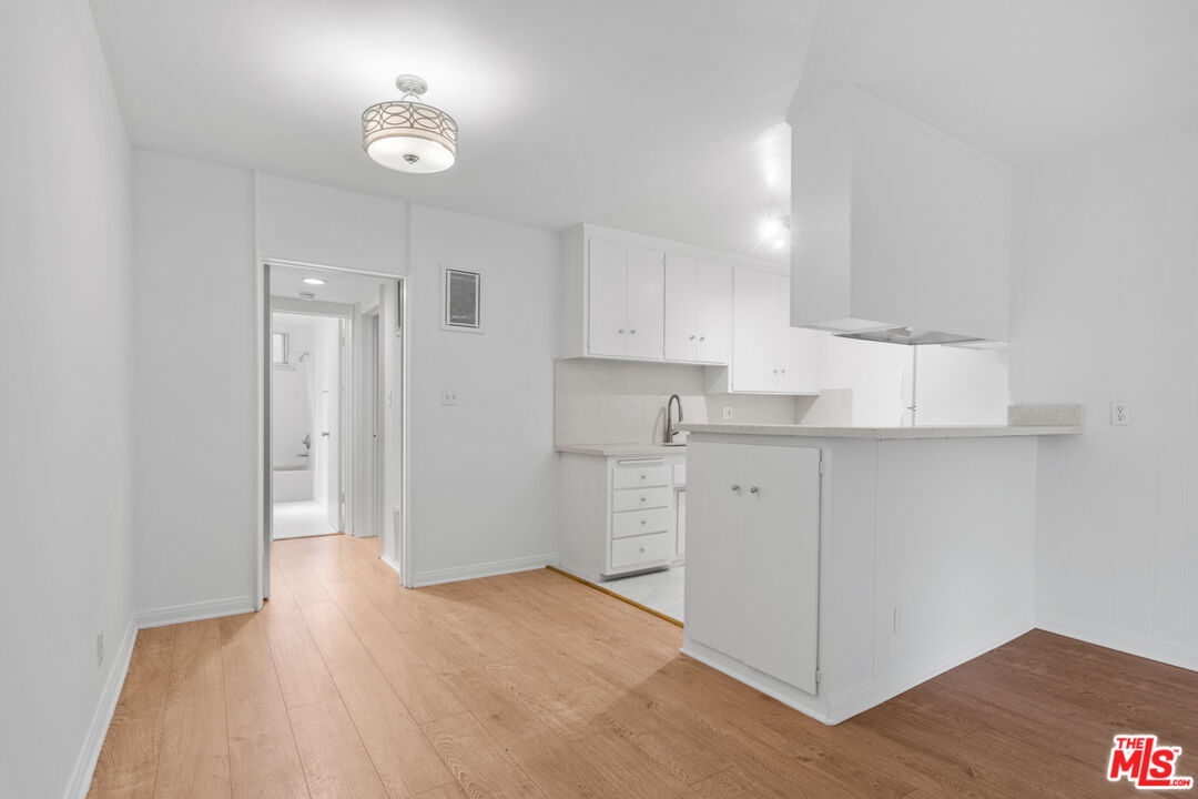Photo of 7712 Paseo Del Rey, Playa Del Rey, CA 90293