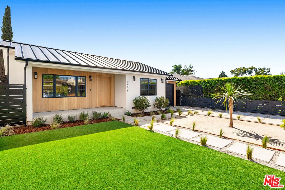 12426 Woodgreen St