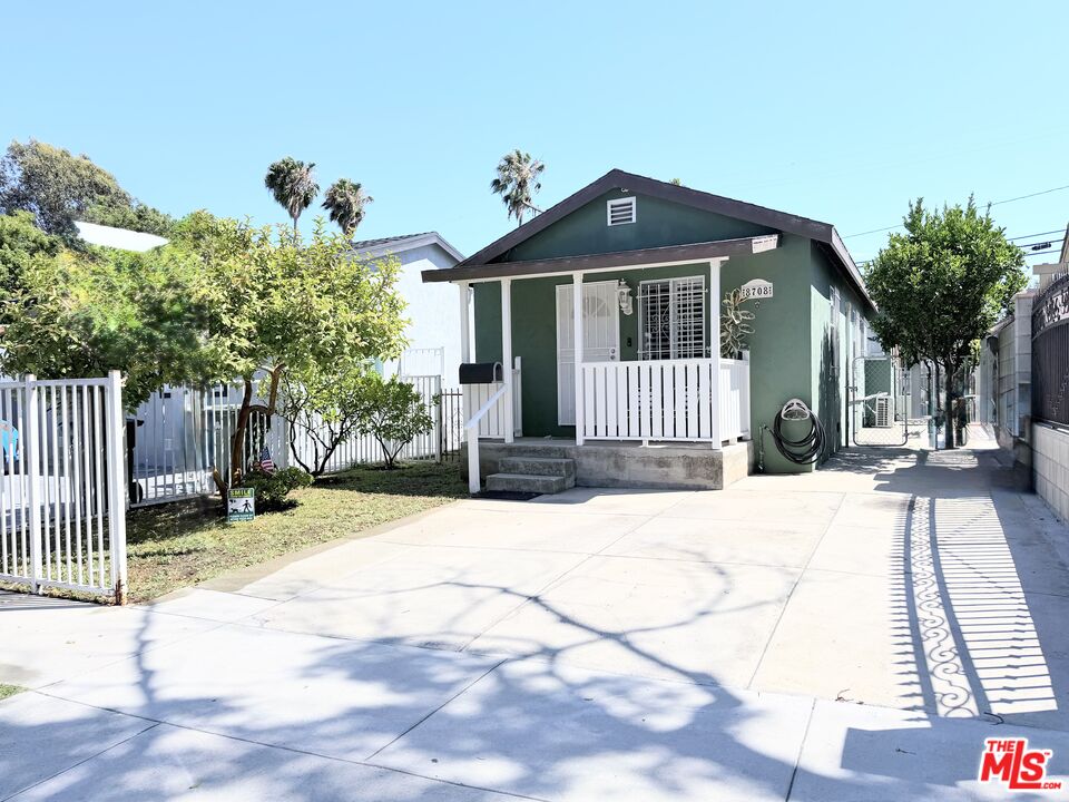 Property photo 1