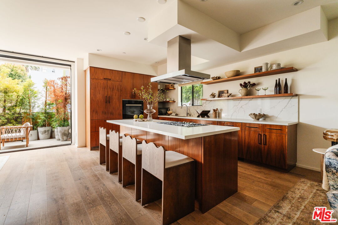 3214 Highland Ave Unit: 4
