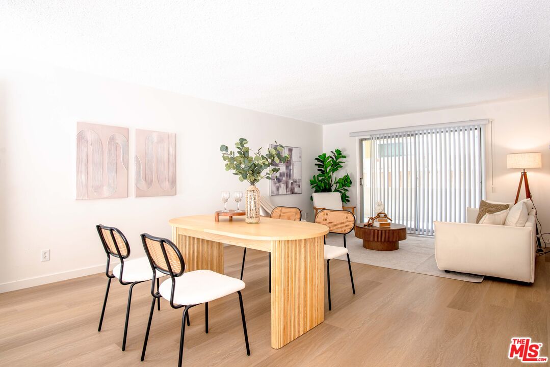 833 5th St Unit: 105