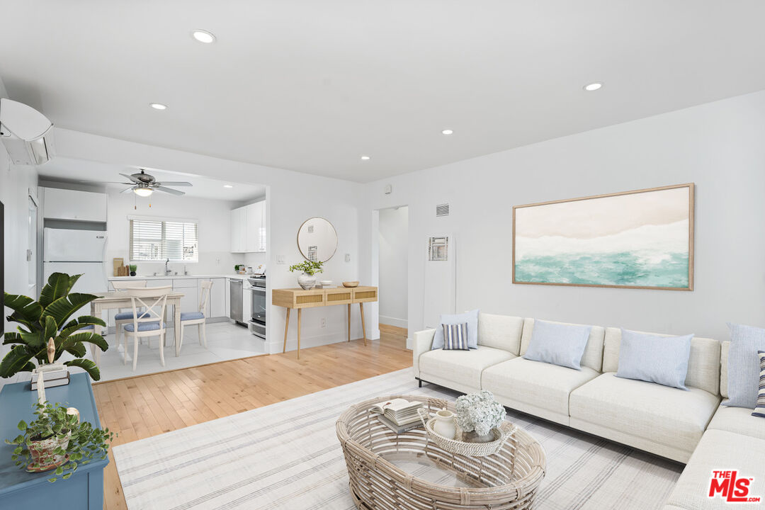 119 Paloma Ave Unit: G