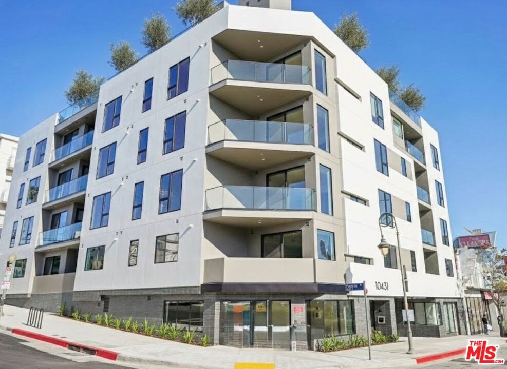 10431 Santa Monica Blvd Unit: 601