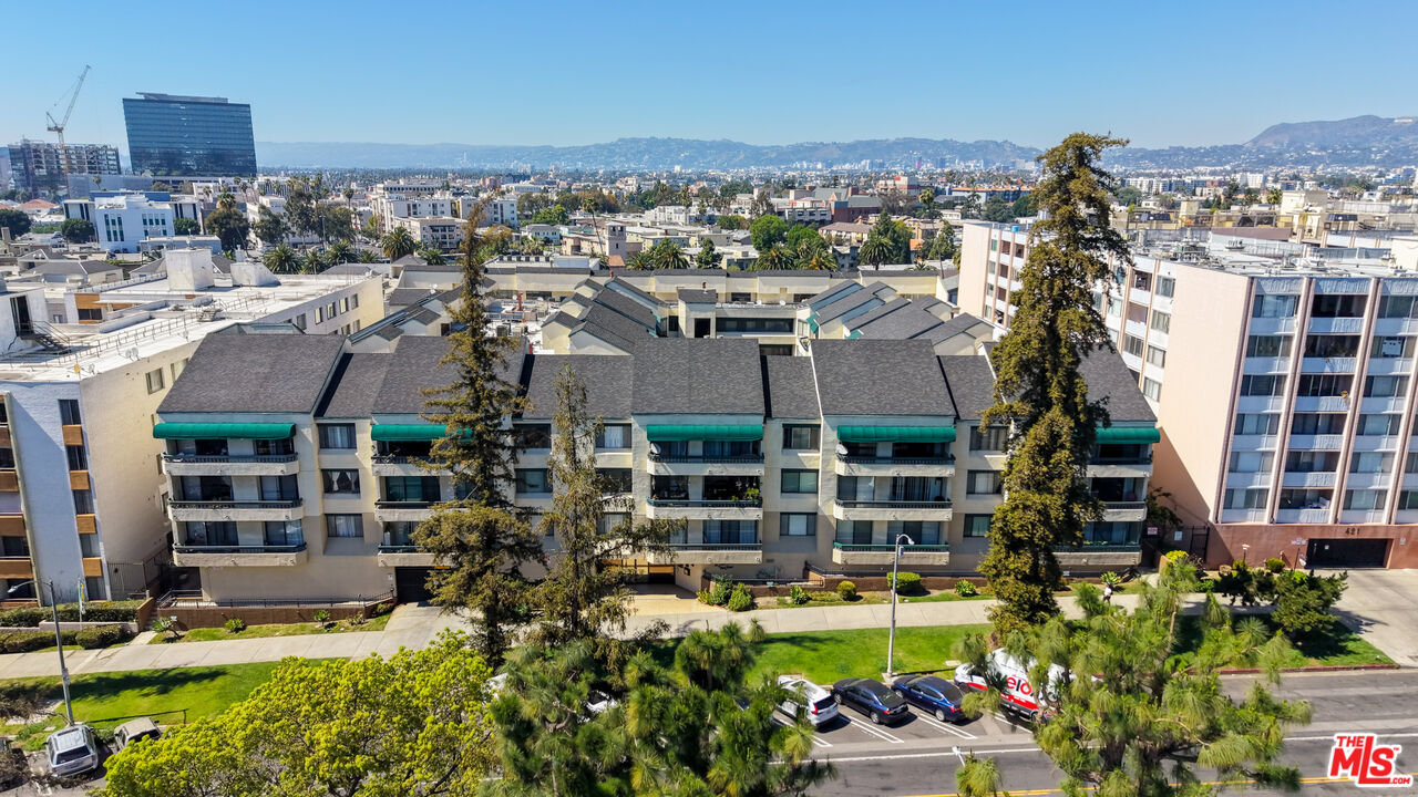 435 S La Fayette Park Pl Unit: 219
