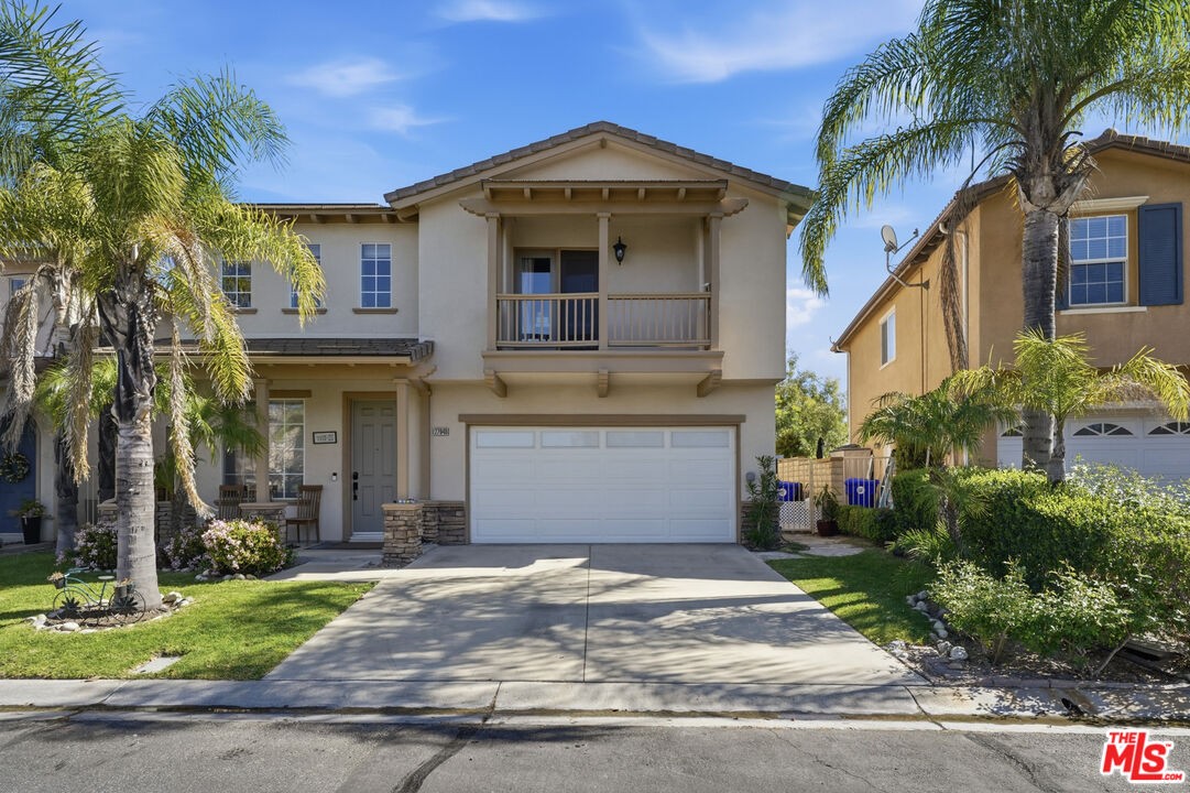 27940 Agapanthus Ln