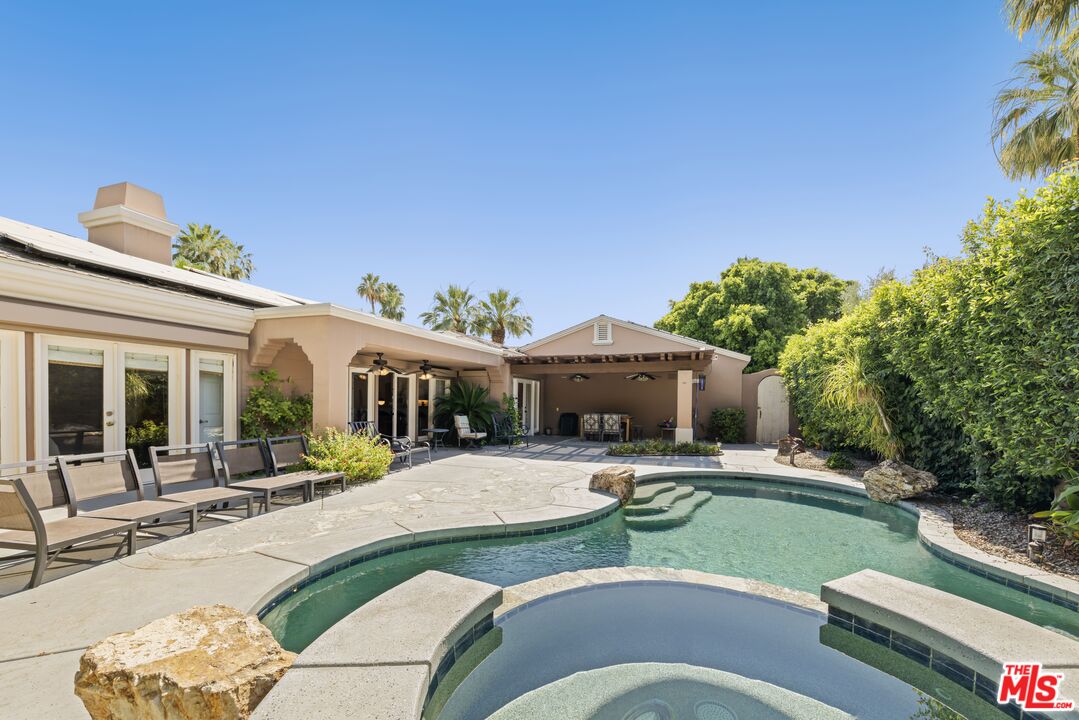 Photo of 74744 Yucca Tree Dr, Palm Desert, CA 92260