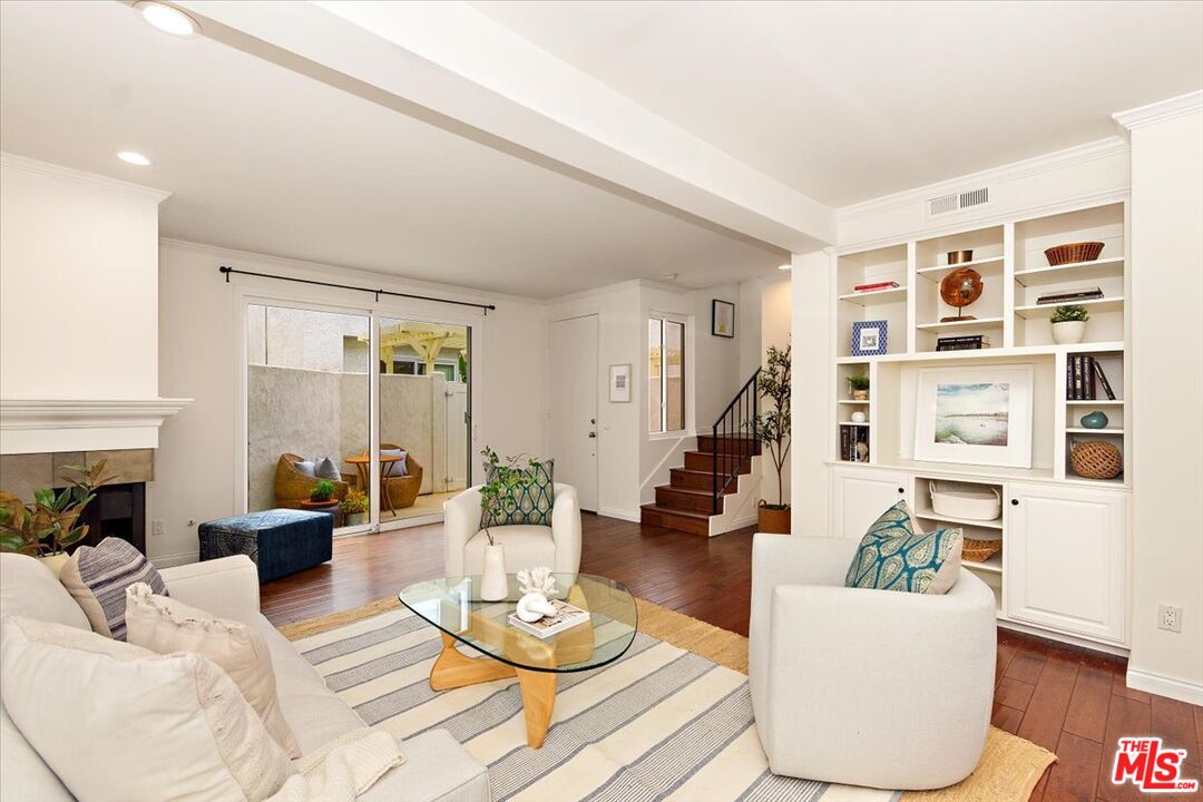 910 19th St Unit: 110