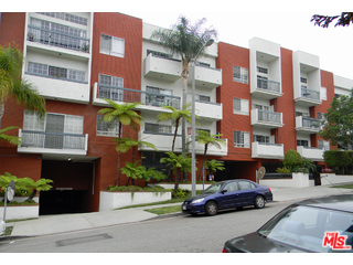 10650 Kinnard Ave Unit: 211