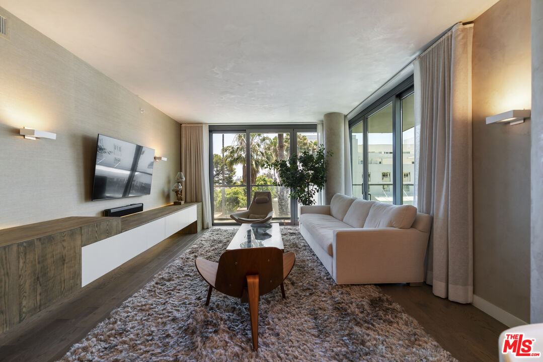 1755 Ocean Ave Unit: 410