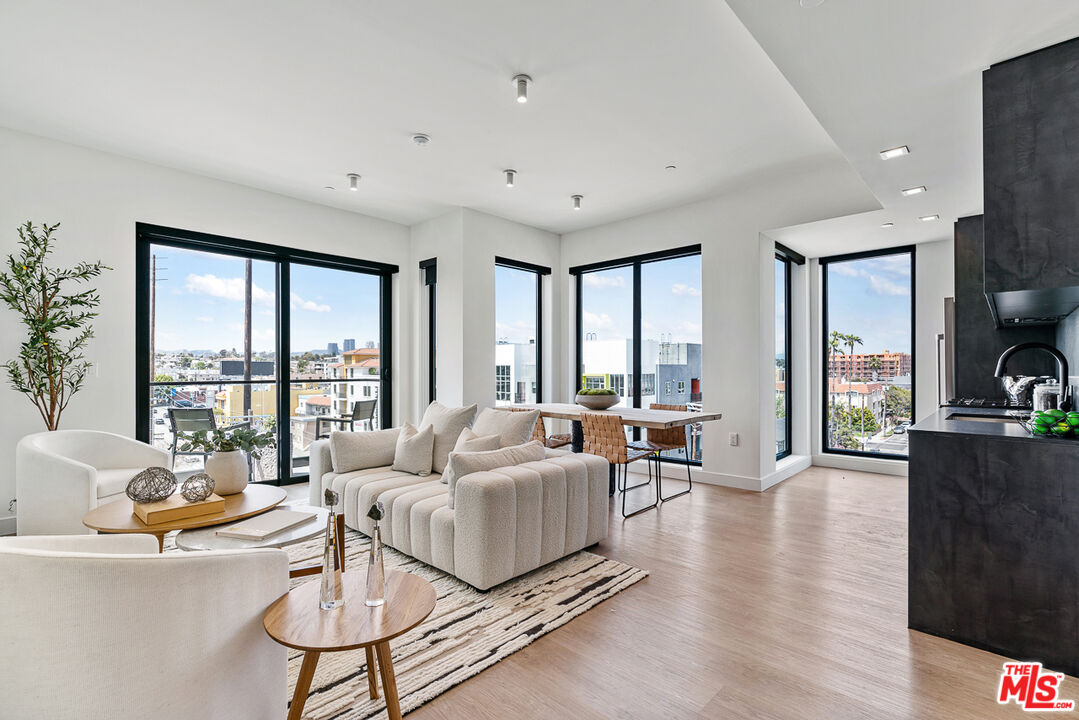 10700 Tabor St Unit: 226