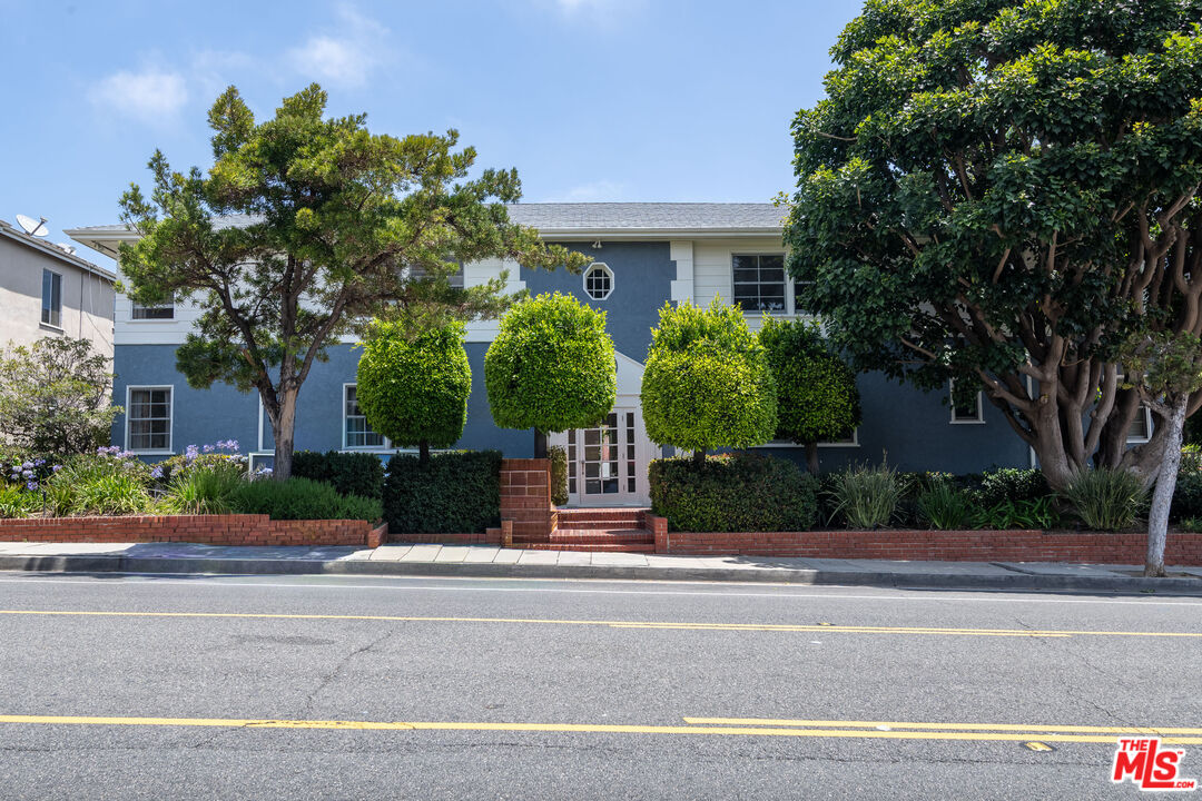 1133 26TH ST Unit: A