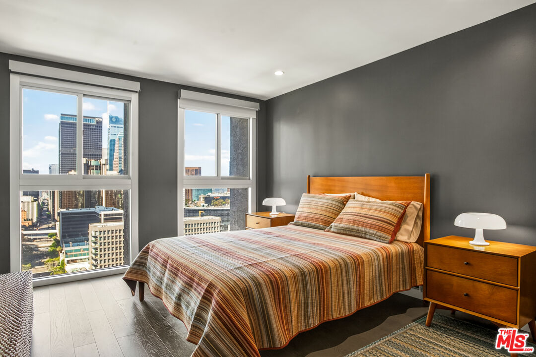 Photo of 800 W 1st St, Los Angeles, CA 90012