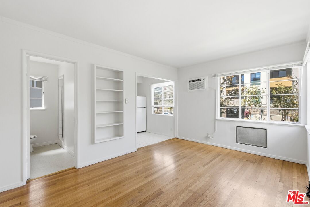1748 Malcolm Ave Unit: 1
