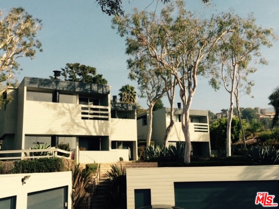 31215 Pacific Coast Hwy