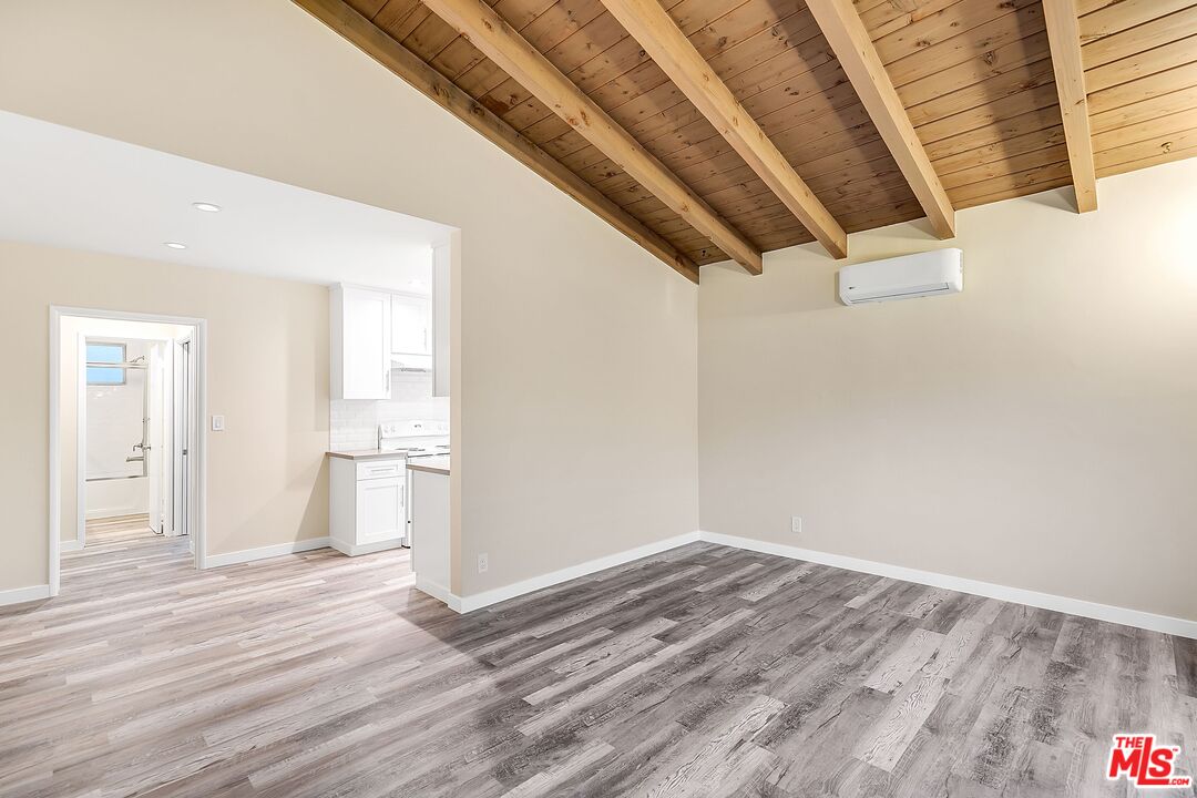 3831 Beethoven St Unit: 2