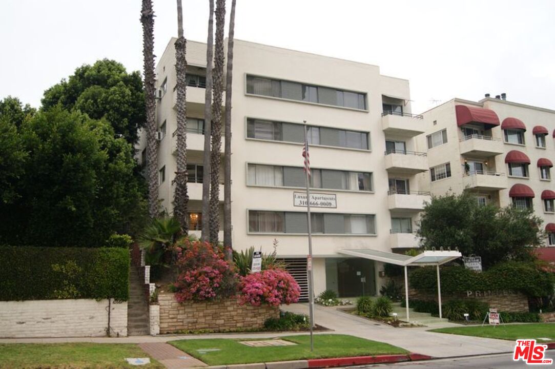 10655 Wilshire Blvd Unit: PH4