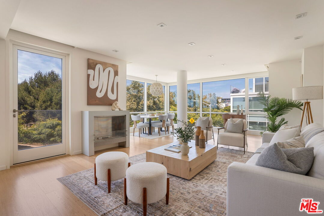 1705 Ocean Ave Unit: 307