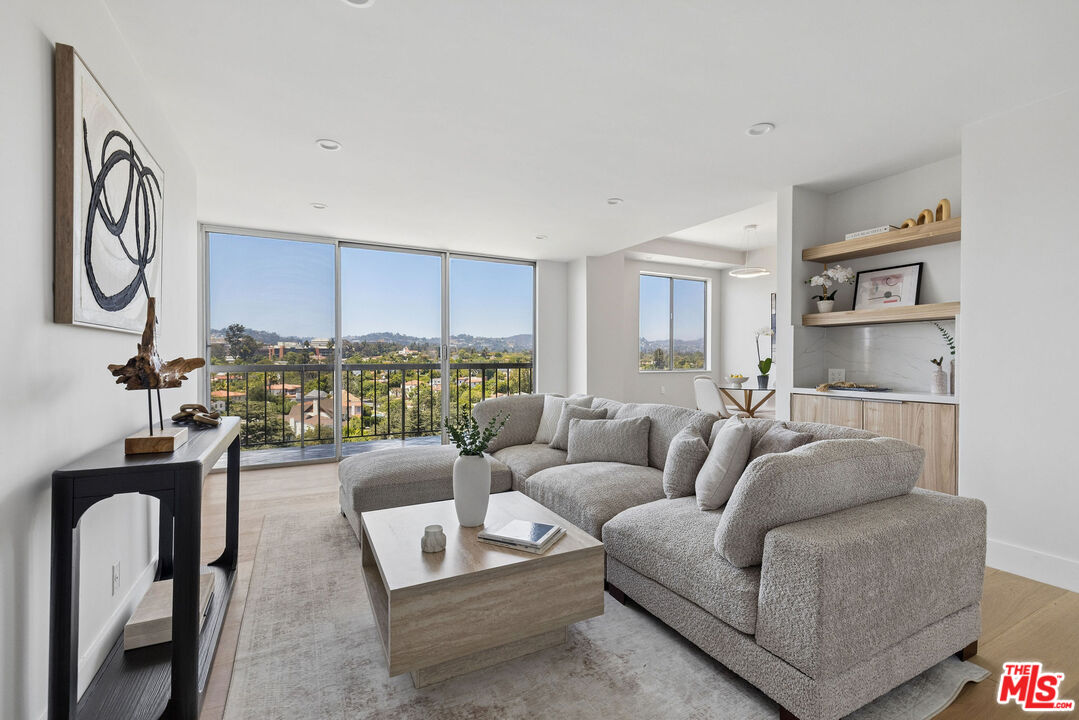10747 Wilshire Blvd Unit: 1107