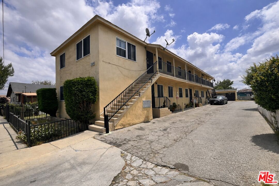 Property photo 3