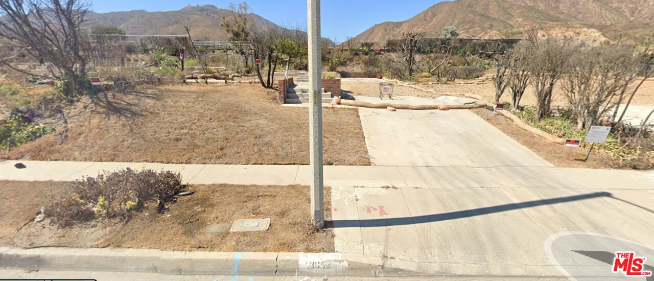 3653 Malibu Vista Dr