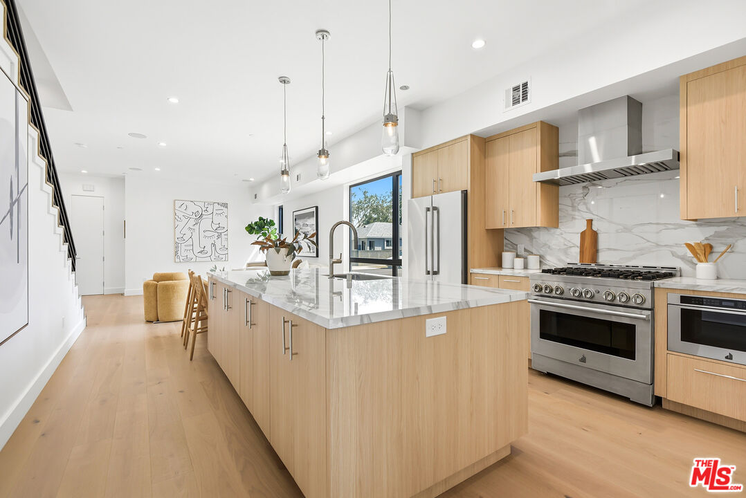 4095 Sawtelle Blvd Unit: A