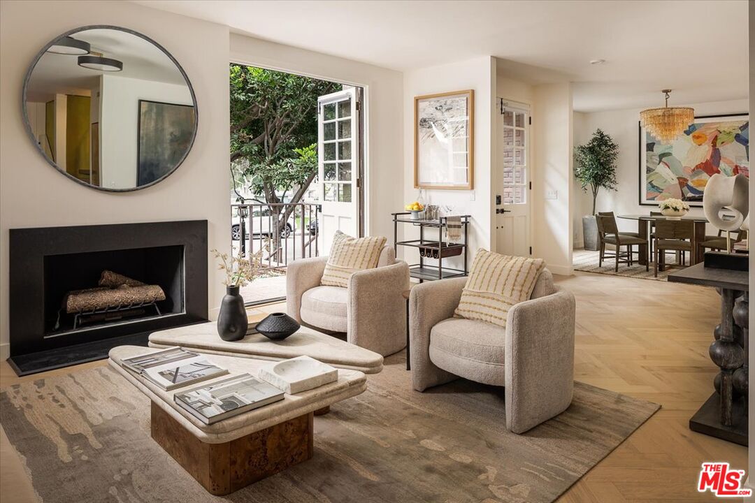 1140 Chelsea Ave Unit: A