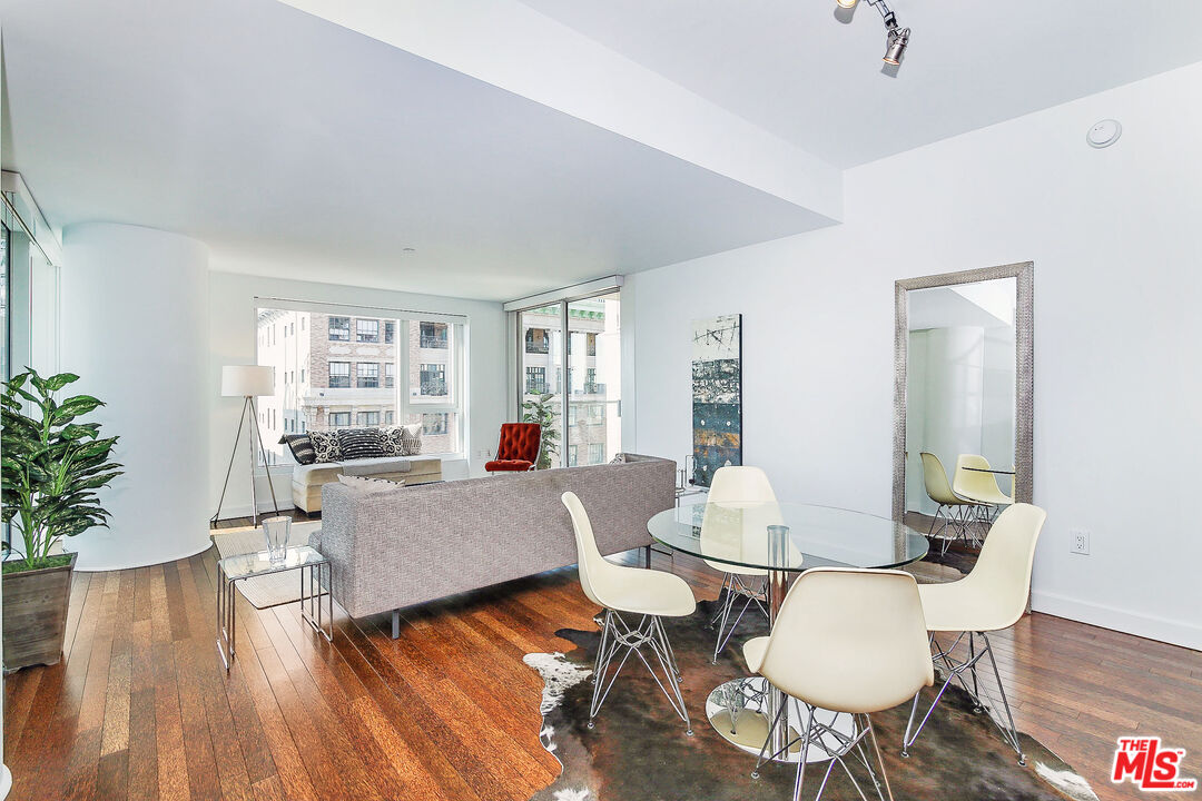 6250 HOLLYWOOD BLVD Unit: 11N