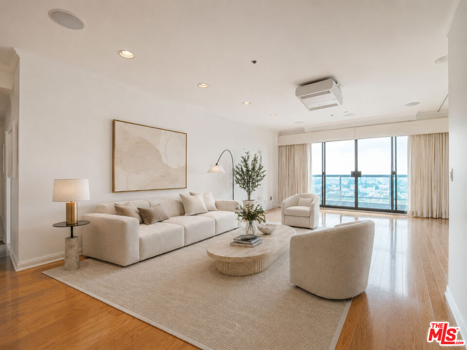 10724 Wilshire Blvd Unit: 1001