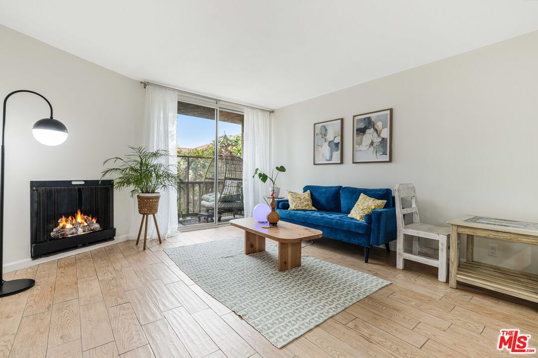 Photo of 8740 Tuscany Ave, Playa Del Rey, CA 90293