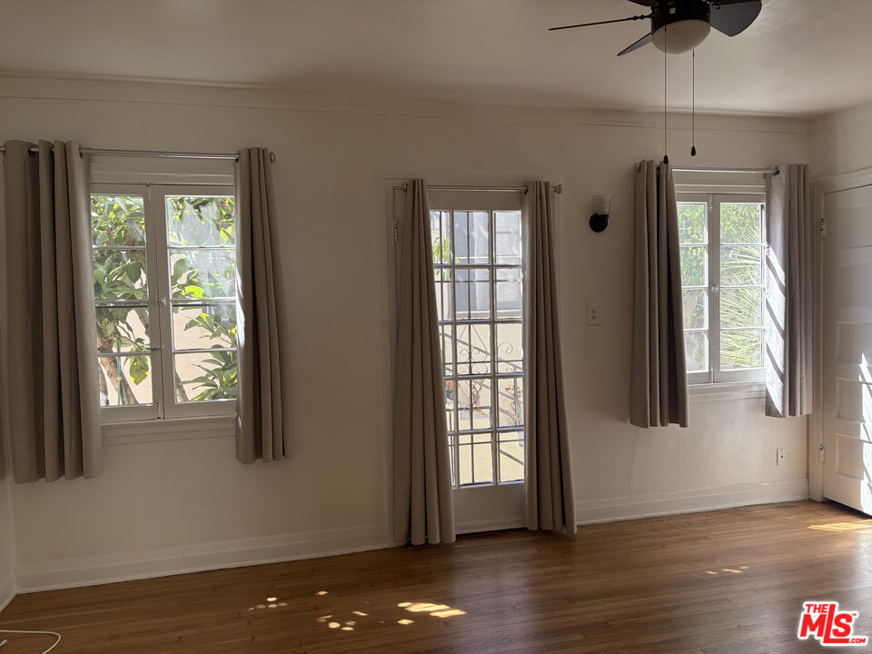 1120 20th St Unit: C