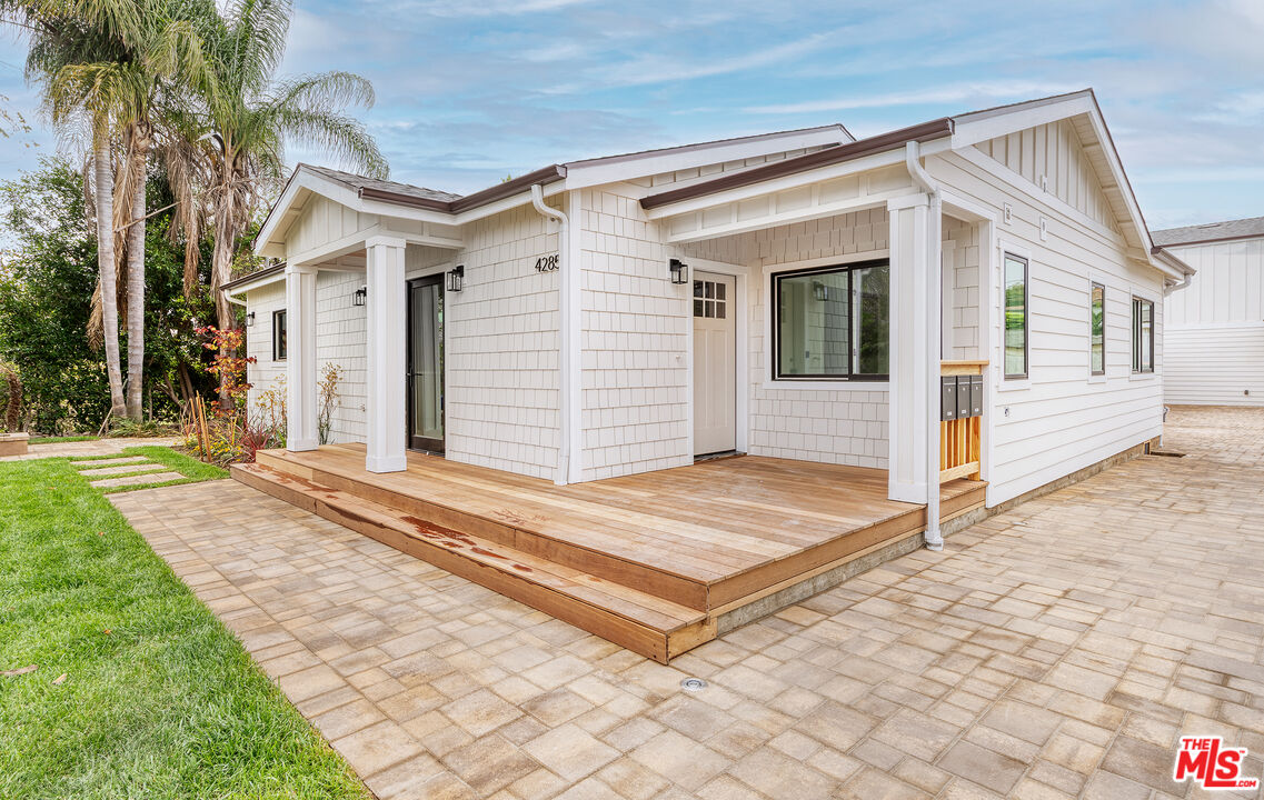 Photo of 4285 La Salle Ave, Culver City, CA 90232