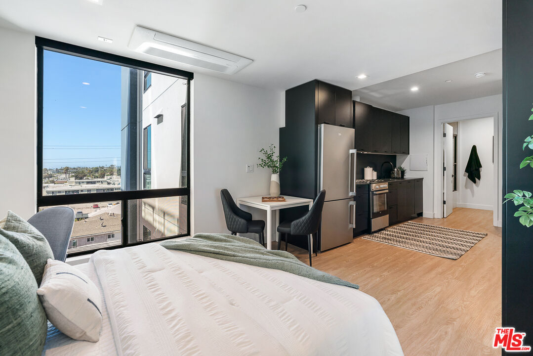 3688 Overland Ave Unit: 341