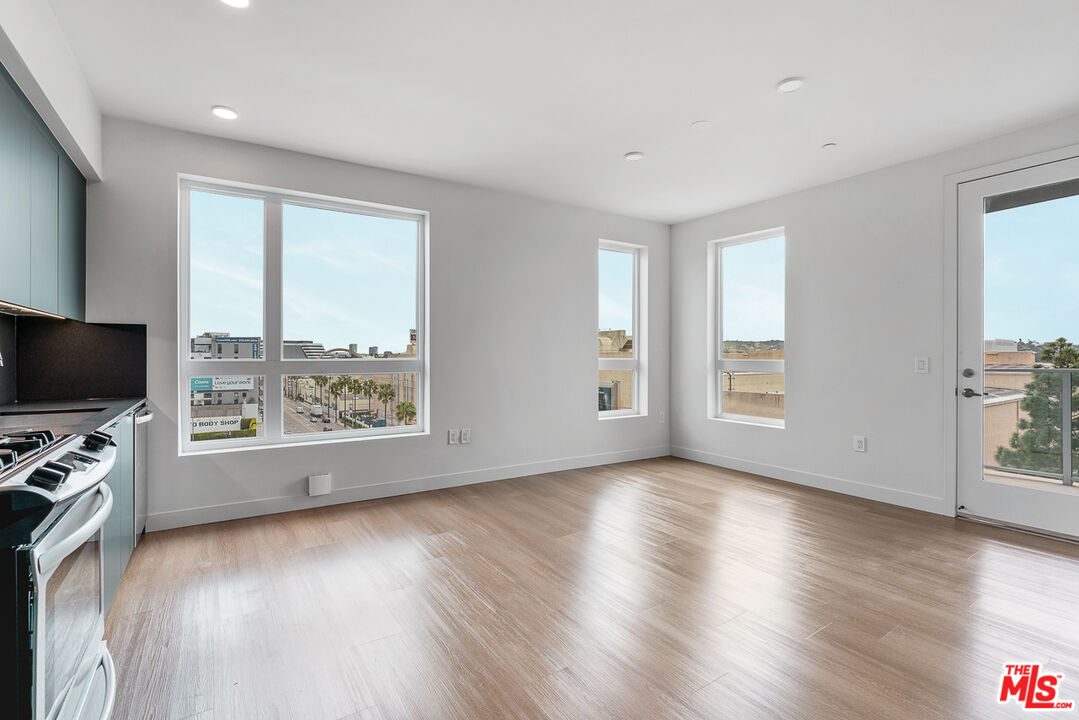 10601 Washington Blvd Unit: 709