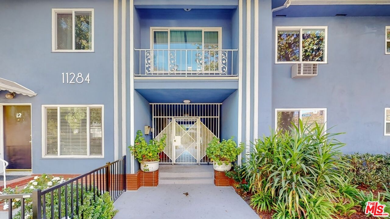 11284 Montana Ave Unit: 11