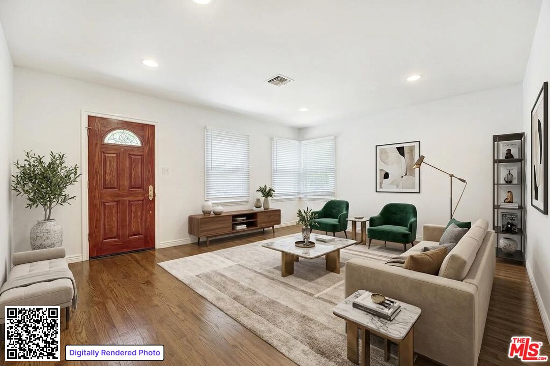 2050 Walgrove Ave