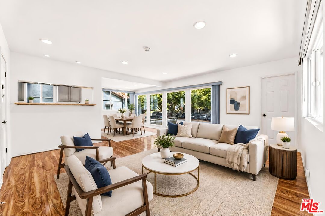 1846 9th St Unit: 1