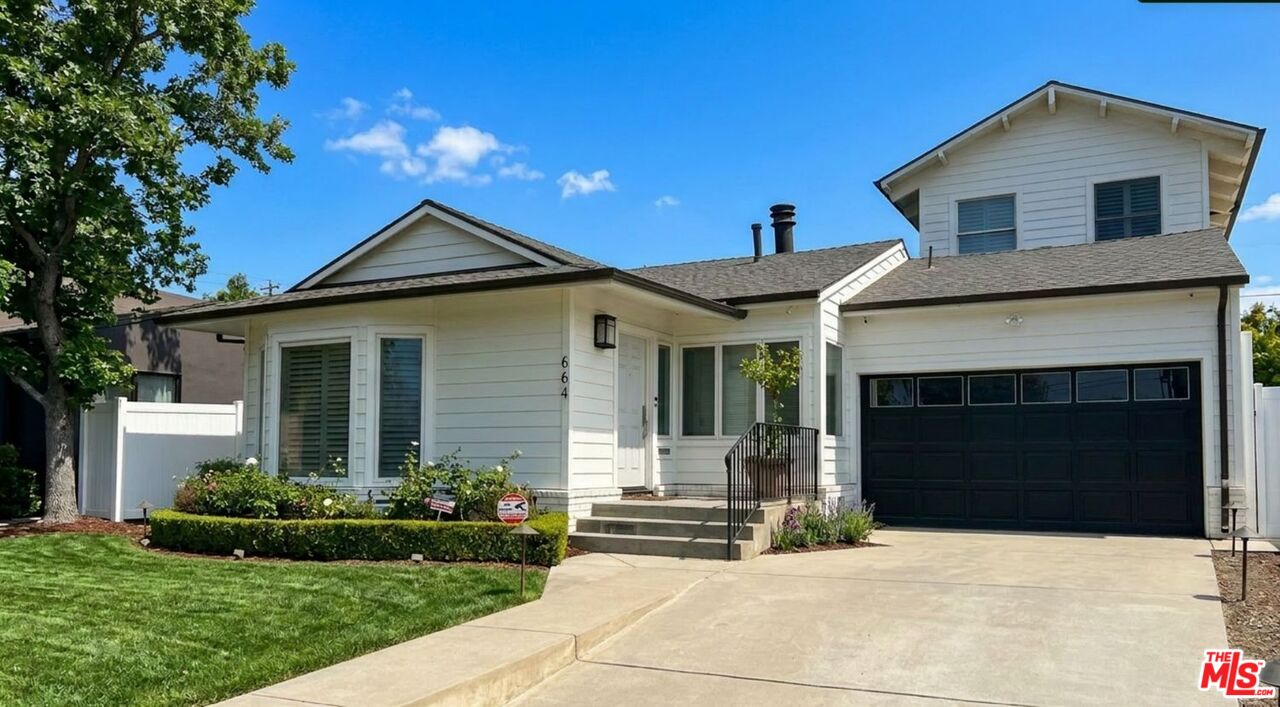 664 Radcliffe Ave